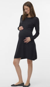 Umstandsmode, Schwangerschaftsmode, Stillmode, Brautkleider für Schwangere, Umstandshosen, Umstandsjeans, Umstandsoberteile, Stilloberteile, Bademode für Schwangere, BH für Schwangere, Still BH, Stillbustier, chic + schwanger, festliche Umstandsmode, festliche Mode für Schwangere, Tragejacke, Softshelljacke für Schwangere, Tragejacke mit Babyeinsatz, Umstandsleggings, Brautkleider mit Stillöffnung, festliche Umstandsmode zum Stillen, schick schwanger, Bussinesmode für Schwangere, Stillkleidung, Babybauch 