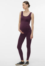 Laden Sie das Bild in den Galerie-Viewer, Umstandsmode, Schwangerschaftsmode, Stillmode, Brautkleider für Schwangere, Umstandshosen, Umstandsjeans, Umstandsoberteile, Stilloberteile, Bademode für Schwangere, BH für Schwangere, Still BH, Stillbustier, chic + schwanger, festliche Umstandsmode, festliche Mode für Schwangere, Tragejacke, Softshelljacke für Schwangere, Tragejacke mit Babyeinsatz, Umstandsleggings, Brautkleider mit Stillöffnung, festliche Umstandsmode zum Stillen, schick schwanger, Bussinesmode für Schwangere, Stillkleidung, Babybauch
