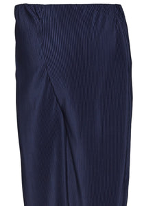 Umstandsmode, Schwangerschaftsmode, Stillmode, Brautkleider für Schwangere, Umstandshosen, Umstandsjeans, Umstandsoberteile, Stilloberteile, Bademode für Schwangere, BH für Schwangere, Still BH, Stillbustier, chic + schwanger, festliche Umstandsmode, festliche Mode für Schwangere, Tragejacke, Softshelljacke für Schwangere, Tragejacke mit Babyeinsatz, Umstandsleggings, Brautkleider mit Stillöffnung, festliche Umstandsmode zum Stillen, schick schwanger, Bussinesmode für Schwangere, Stillkleidung, Babybauch