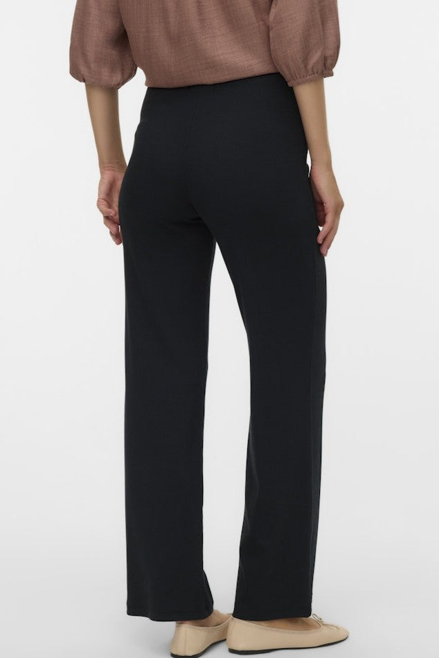 Umstandsmode, Schwangerschaftsmode, Stillmode, Brautkleider für Schwangere, Umstandshosen, Umstandsjeans, Umstandsoberteile, Stilloberteile, Bademode für Schwangere, BH für Schwangere, Still BH, Stillbustier, chic + schwanger, festliche Umstandsmode, festliche Mode für Schwangere, Tragejacke, Softshelljacke für Schwangere, Tragejacke mit Babyeinsatz, Umstandsleggings, Brautkleider mit Stillöffnung, festliche Umstandsmode zum Stillen, schick schwanger, Bussinesmode für Schwangere, Stillkleidung, Babybauch 