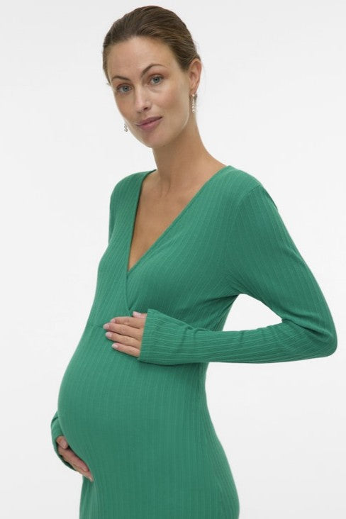 Umstandsmode, Schwangerschaftsmode, Stillmode, Brautkleider für Schwangere, Umstandshosen, Umstandsjeans, Umstandsoberteile, Stilloberteile, Bademode für Schwangere, BH für Schwangere, Still BH, Stillbustier, chic + schwanger, festliche Umstandsmode, festliche Mode für Schwangere, Tragejacke, Softshelljacke für Schwangere, Tragejacke mit Babyeinsatz, Umstandsleggings, Brautkleider mit Stillöffnung, festliche Umstandsmode zum Stillen, schick schwanger, Bussinesmode für Schwangere, Stillkleidung, Babybauch