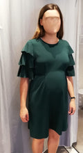 Laden Sie das Bild in den Galerie-Viewer, Umstandsmode, Schwangerschaftsmode, Stillmode, Brautkleider für Schwangere, Umstandshosen, Umstandsjeans, Umstandsoberteile, Stilloberteile, Bademode für Schwangere, BH für Schwangere, Still BH, Stillbustier, chic + schwanger, festliche Umstandsmode, festliche Mode für Schwangere, Tragejacke, Softshelljacke für Schwangere, Tragejacke mit Babyeinsatz, Umstandsleggings, Brautkleider mit Stillöffnung, festliche Umstandsmode zum Stillen, schick schwanger, Bussinesmode für Schwangere, Stillkleidung, Babybauch
