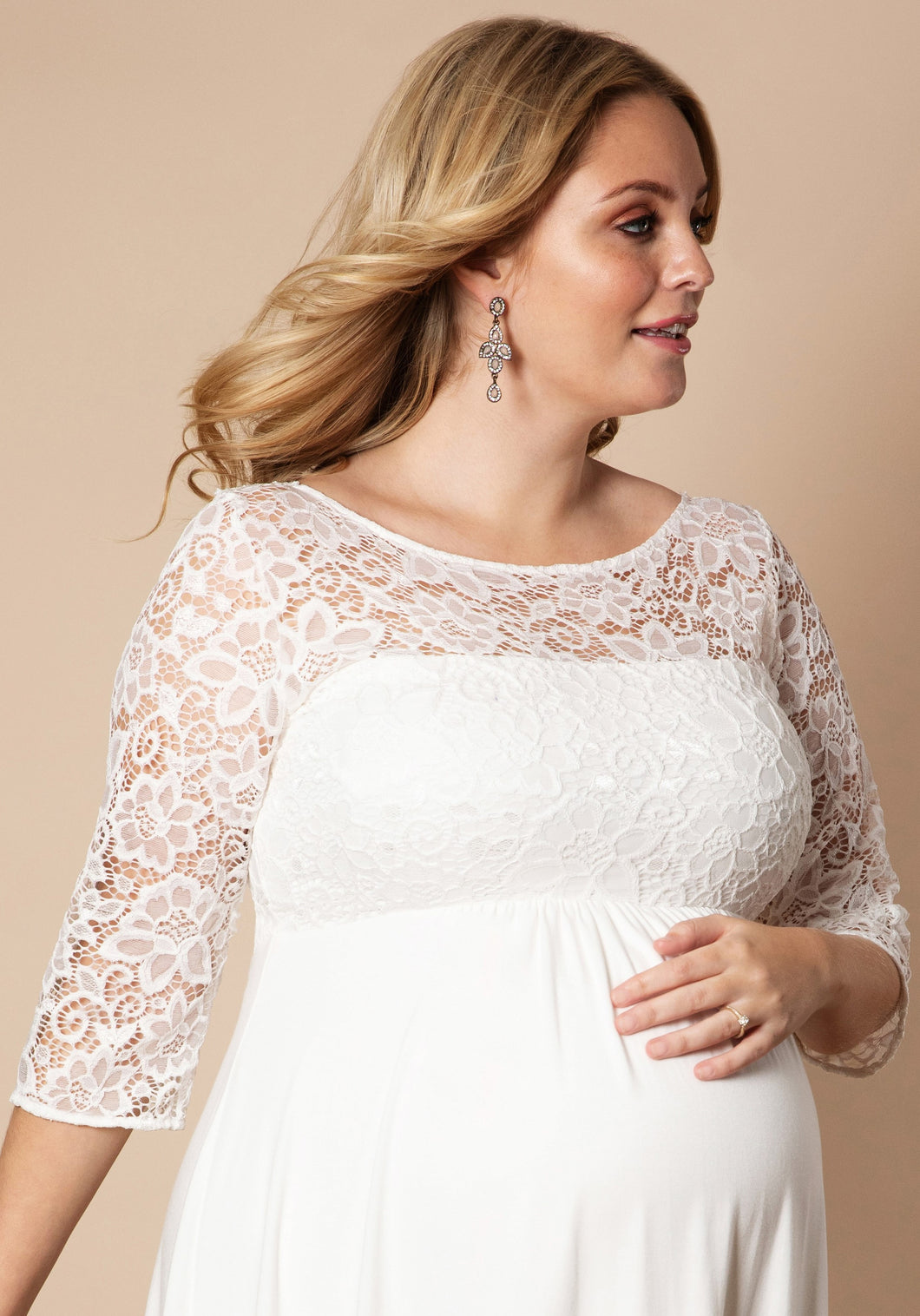 Umstandsbrautkleid LUCIA kurz, Brautmode für Schwangere, Standesamt, Hochzeit, Standesamt, ivory, Spitze, glatter Rock, Vintage, 3/4-Ärmel, Umstandsmode, Stillkleidung, chic + schwanger Umstandsmode, Braut, Brautkleid für Schwangere, Kleid mit Babybauch