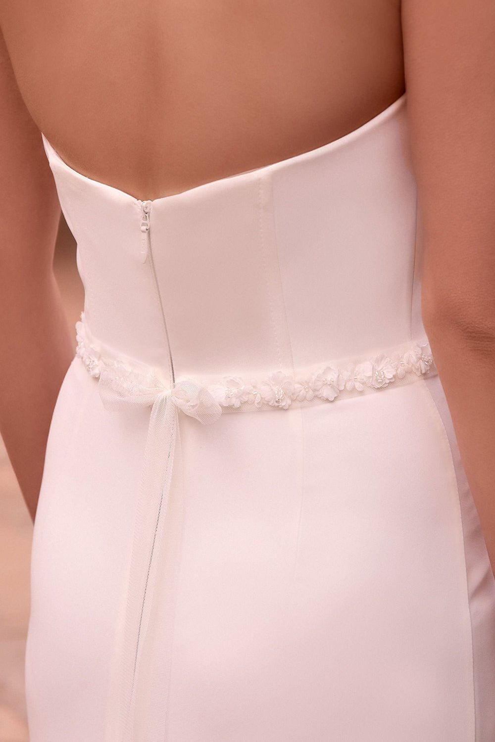 Umstandsmode, Schwangerschaftsmode, Stillmode, Brautkleider für Schwangere, Umstandshosen, Umstandsjeans, Umstandsoberteile, Stilloberteile, Bademode für Schwangere, BH für Schwangere, Still BH, Stillbustier, chic + schwanger, festliche Umstandsmode, festliche Mode für Schwangere, Tragejacke, Softshelljacke für Schwangere, Tragejacke mit Babyeinsatz, Umstandsleggings, Brautkleider mit Stillöffnung, festliche Umstandsmode zum Stillen, schick schwanger, Bussinesmode für Schwangere, Stillkleidung, Babybauch 