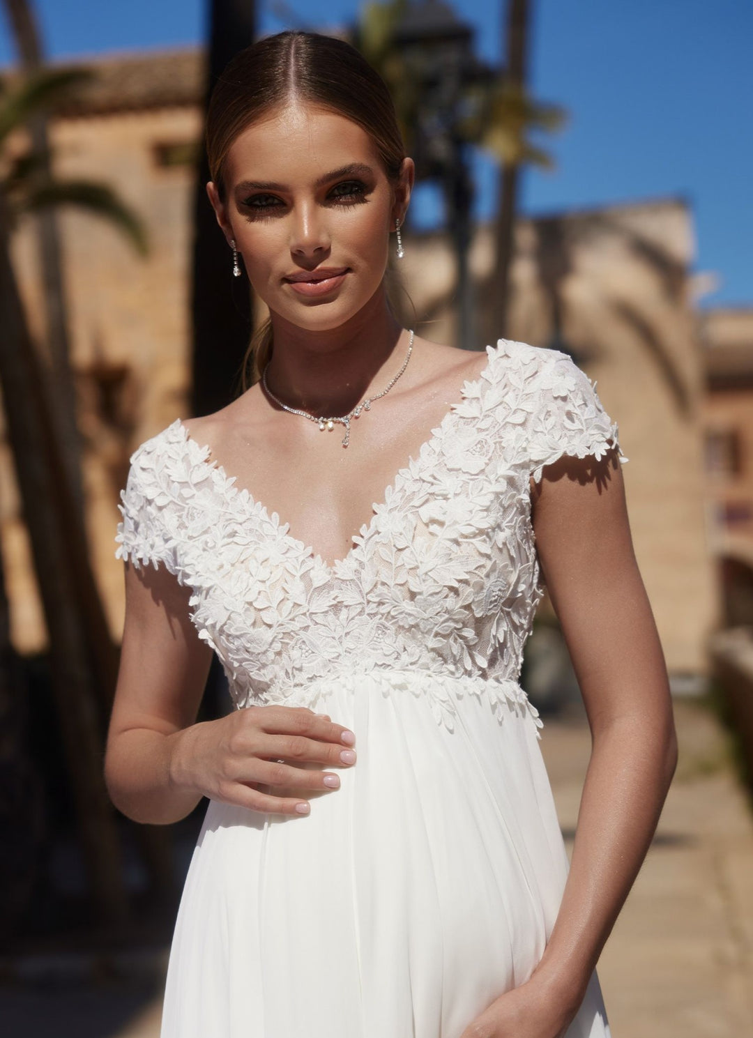 Umstandsmode, Schwangerschaftsmode, Stillmode, Brautkleider für Schwangere, Umstandshosen, Umstandsjeans, Umstandsoberteile, Stilloberteile, Bademode für Schwangere, BH für Schwangere, Still BH, Stillbustier, chic + schwanger, festliche Umstandsmode, festliche Mode für Schwangere, Tragejacke, Softshelljacke für Schwangere, Tragejacke mit Babyeinsatz, Umstandsleggings, Brautkleider mit Stillöffnung, festliche Umstandsmode zum Stillen, schick schwanger, Bussinesmode für Schwangere, Stillkleidung, Babybauch