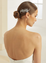 Laden Sie das Bild in den Galerie-Viewer, Haarschmuck B 395
