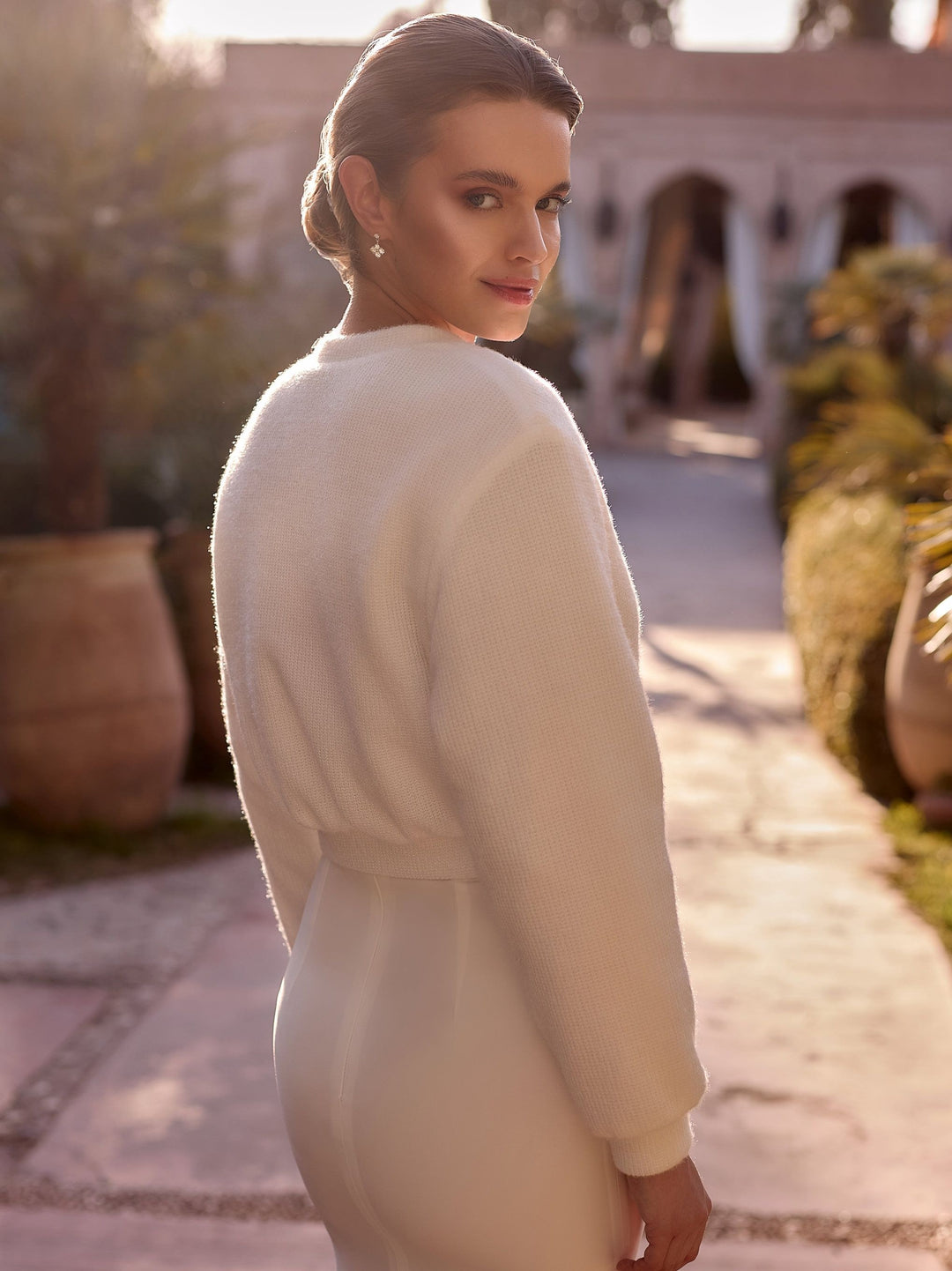 Umstandsmode, Schwangerschaftsmode, Stillmode, Brautkleider für Schwangere, Umstandshosen, Umstandsjeans, Umstandsoberteile, Stilloberteile, Bademode für Schwangere, BH für Schwangere, Still BH, Stillbustier, chic + schwanger, festliche Umstandsmode, festliche Mode für Schwangere, Tragejacke, Softshelljacke für Schwangere, Tragejacke mit Babyeinsatz, Umstandsleggings, Brautkleider mit Stillöffnung, festliche Umstandsmode zum Stillen, schick schwanger, Bussinesmode für Schwangere, Stillkleidung, Babybauch 