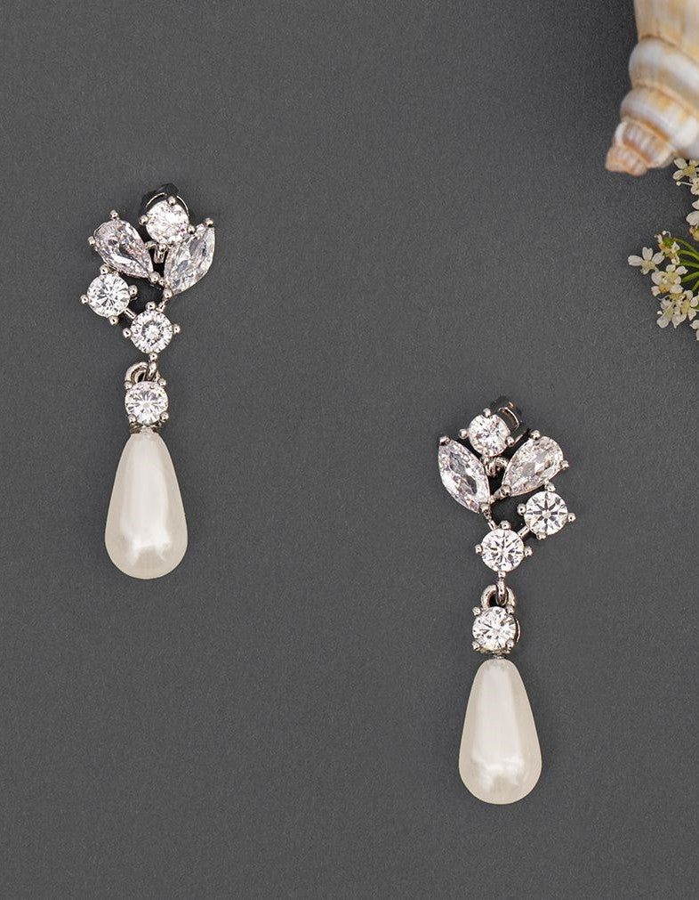 Umstandsmode, Schwangerschaftsmode, Stillmode, Brautkleider für Schwangere, Umstandshosen, Umstandsjeans, Umstandsoberteile, Stilloberteile, Bademode für Schwangere, BH für Schwangere, Still BH, Stillbustier, chic + schwanger, festliche Umstandsmode, festliche Mode für Schwangere, Tragejacke, Softshelljacke für Schwangere, Tragejacke mit Babyeinsatz, Umstandsleggings, Brautkleider mit Stillöffnung, festliche Umstandsmode zum Stillen, schick schwanger, Bussinesmode für Schwangere, Stillkleidung, Babybauch 