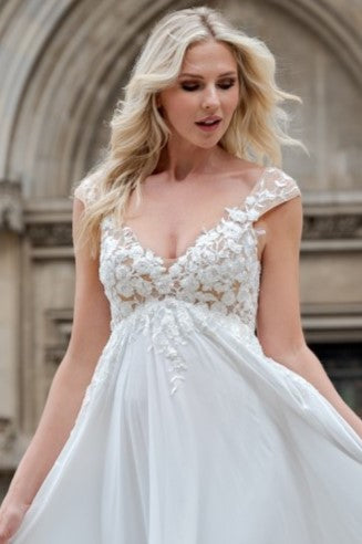 Umstandsmode, Schwangerschaftsmode, Stillmode, Brautkleider für Schwangere, Umstandshosen, Umstandsjeans, Umstandsoberteile, Stilloberteile, Bademode für Schwangere, BH für Schwangere, Still BH, Stillbustier, chic + schwanger, festliche Umstandsmode, festliche Mode für Schwangere, Tragejacke, Softshelljacke für Schwangere, Tragejacke mit Babyeinsatz, Umstandsleggings, Brautkleider mit Stillöffnung, festliche Umstandsmode zum Stillen, schick schwanger, Bussinesmode für Schwangere, Stillkleidung, Babybauch