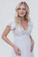 Laden Sie das Bild in den Galerie-Viewer, Umstandsmode, Schwangerschaftsmode, Stillmode, Brautkleider für Schwangere, Umstandshosen, Umstandsjeans, Umstandsoberteile, Stilloberteile, Bademode für Schwangere, BH für Schwangere, Still BH, Stillbustier, chic + schwanger, festliche Umstandsmode, festliche Mode für Schwangere, Tragejacke, Softshelljacke für Schwangere, Tragejacke mit Babyeinsatz, Umstandsleggings, Brautkleider mit Stillöffnung, festliche Umstandsmode zum Stillen, schick schwanger, Bussinesmode für Schwangere, Stillkleidung, Babybauch
