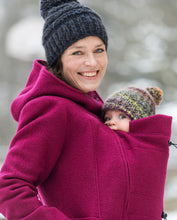 Laden Sie das Bild in den Galerie-Viewer, Umstandsmode, Schwangerschaftsmode, Stillmode, Brautkleider für Schwangere, Umstandshosen, Umstandsjeans, Umstandsoberteile, Stilloberteile, Bademode für Schwangere, BH für Schwangere, Still BH, Stillbustier, chic + schwanger, festliche Umstandsmode, festliche Mode für Schwangere, Tragejacke, Softshelljacke für Schwangere, Tragejacke mit Babyeinsatz, Umstandsleggings, Brautkleider mit Stillöffnung, festliche Umstandsmode zum Stillen, schick schwanger, Bussinesmode für Schwangere, Stillkleidung, Babybauch
