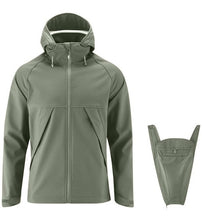 Laden Sie das Bild in den Galerie-Viewer, NACHHALTIG Tragejacke Softshell für PAPA in 2 Farben
