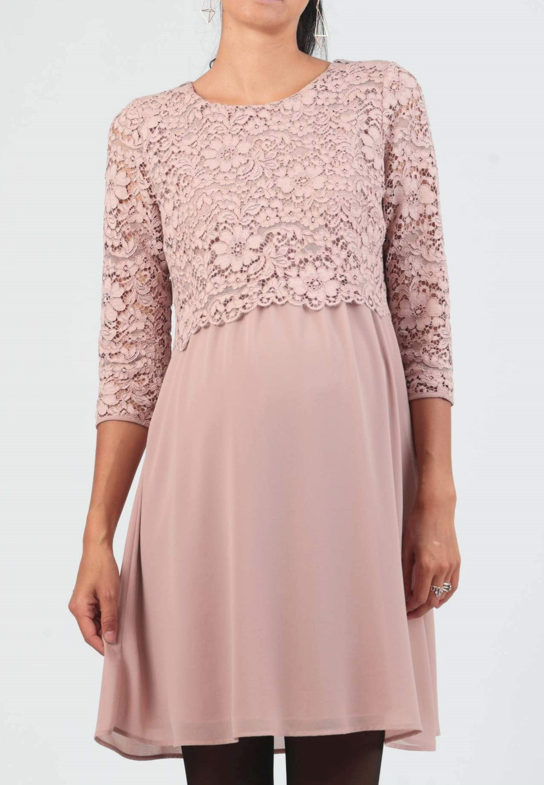 Umstandsmode, Schwangerschaftsmode, Stillmode, Brautkleider für Schwangere, Umstandshosen, Umstandsjeans, Umstandsoberteile, Stilloberteile, Bademode für Schwangere, BH für Schwangere, Still BH, Stillbustier, chic + schwanger, festliche Umstandsmode, festliche Mode für Schwangere, Tragejacke, Softshelljacke, Tragejacke mit Babyeinsatz, Umstandsleggings, Brautkleider mit Stillöffnung, festliche Umstandsmode zum Stillen, schick schwanger, Bussinesmode für Schwangere, Stillkleidung, Umstandsstrumpfhosen