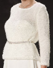 Laden Sie das Bild in den Galerie-Viewer, Umstandsbrautkleid SIENNA ivory
