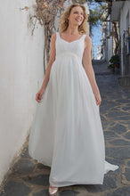 Laden Sie das Bild in den Galerie-Viewer, Umstandsbrautkleid LEILA
