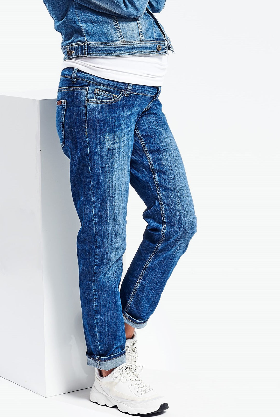  Umstandsmode, Schwangerschaftsmode, Stillmode, Brautkleider für Schwangere, Umstandshosen, Umstandsjeans, Umstandsoberteile, Stilloberteile, Bademode für Schwangere, BH für Schwangere, Still BH, Stillbustier, chic + schwanger, festliche Umstandsmode, festliche Mode für Schwangere, Tragejacke, Softshelljacke, Tragejacke mit Babyeinsatz, Umstandsleggings, Brautkleider mit Stillöffnung, festliche Umstandsmode zum Stillen, schick schwanger, Bussinesmode für Schwangere, Stillkleidung, Umstandsstrumpfhosen