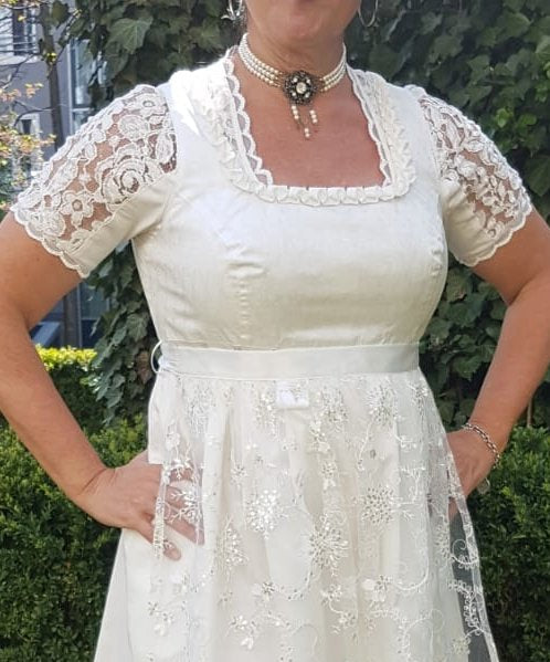 Umstandsbrautdirndl, Umstandsdirndl, Dirndl für Schwangere, Umstandsmode, Stillkleidung, Dirndl, ivory, Karo, Wäschedirndl, Sale, ivory, Spitze, Braut, Standesamt, Trachtenhochzeit