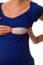 Laden Sie das Bild in den Galerie-Viewer, Umstandsmode, Schwangerschaftsmode, Stillmode, Brautkleider für Schwangere, Umstandshosen, Umstandsjeans, Umstandsoberteile, Stilloberteile, Bademode für Schwangere, BH für Schwangere, Still BH, Stillbustier, chic + schwanger, festliche Umstandsmode, festliche Mode für Schwangere, Tragejacke, Softshelljacke für Schwangere, Tragejacke mit Babyeinsatz, Umstandsleggings, Brautkleider mit Stillöffnung, festliche Umstandsmode zum Stillen, schick schwanger, Bussinesmode für Schwangere, Stillkleidung, Babybauch 
