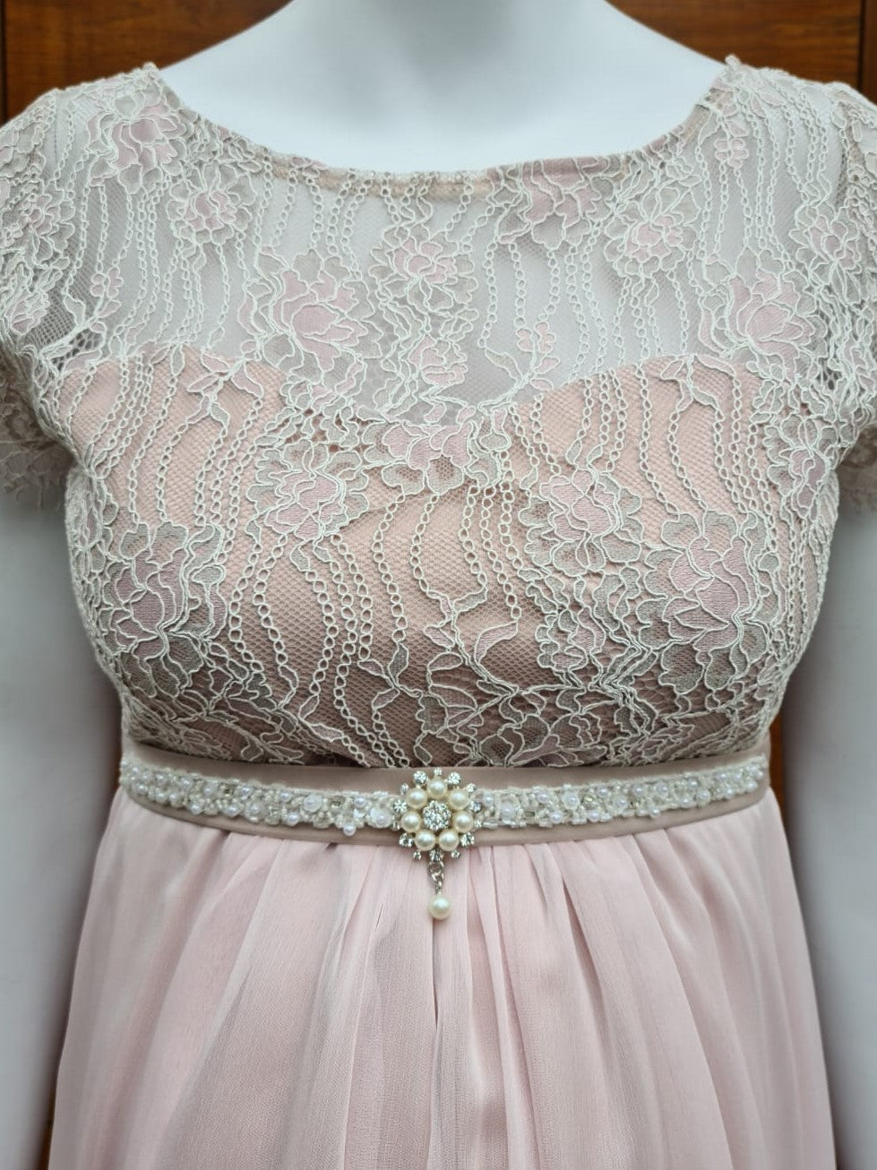  Umstandsmode, Schwangerschaftsmode, Stillmode, Brautkleider für Schwangere, Umstandshosen, Umstandsjeans, Umstandsoberteile, Stilloberteile, Bademode für Schwangere, BH für Schwangere, Still BH, Stillbustier, chic + schwanger, festliche Umstandsmode, festliche Mode für Schwangere, Tragejacke, Softshelljacke, Tragejacke mit Babyeinsatz, Umstandsleggings, Brautkleider mit Stillöffnung, festliche Umstandsmode zum Stillen, schick schwanger, Bussinesmode für Schwangere, Stillkleidung, Umstandsstrumpfhosen