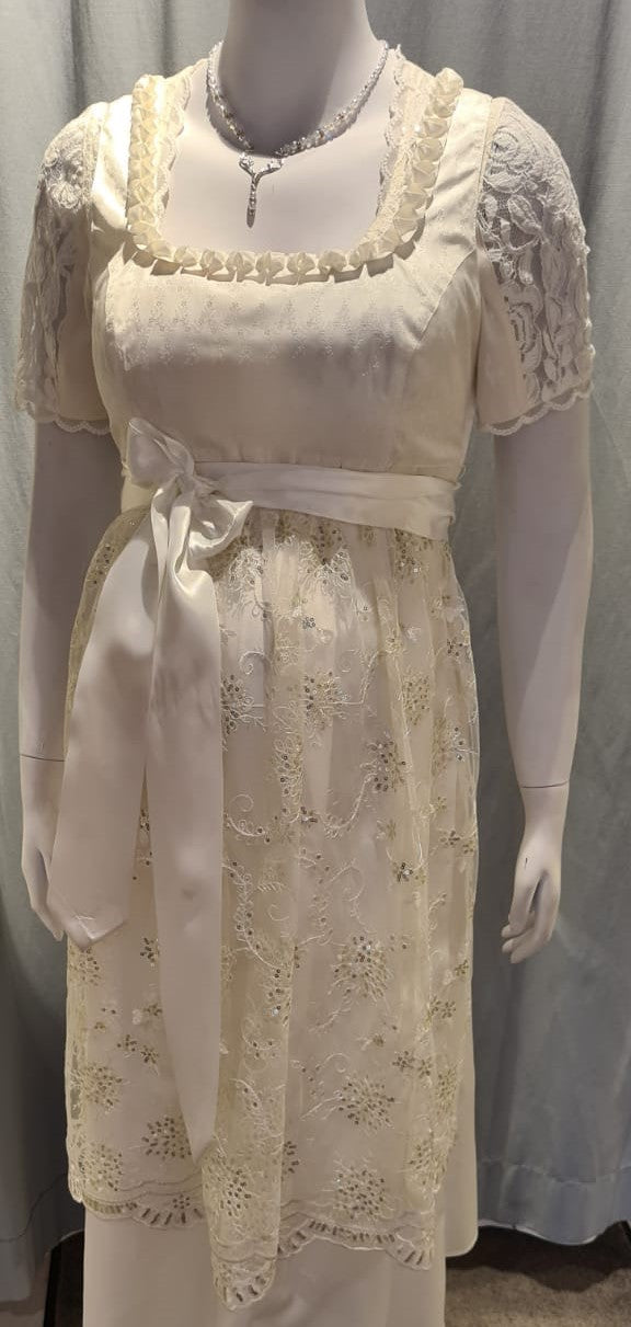  Umstandsmode, Schwangerschaftsmode, Stillmode, Brautkleider für Schwangere, Umstandshosen, Umstandsjeans, Umstandsoberteile, Stilloberteile, Bademode für Schwangere, BH für Schwangere, Still BH, Stillbustier, chic + schwanger, festliche Umstandsmode, festliche Mode für Schwangere, Tragejacke, Softshelljacke, Tragejacke mit Babyeinsatz, Umstandsleggings, Brautkleider mit Stillöffnung, festliche Umstandsmode zum Stillen, schick schwanger, Bussinesmode für Schwangere, Stillkleidung, Umstandsstrumpfhosen