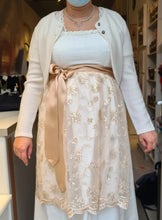Laden Sie das Bild in den Galerie-Viewer,  Umstandsmode, Schwangerschaftsmode, Stillmode, Brautkleider für Schwangere, Umstandshosen, Umstandsjeans, Umstandsoberteile, Stilloberteile, Bademode für Schwangere, BH für Schwangere, Still BH, Stillbustier, chic + schwanger, festliche Umstandsmode, festliche Mode für Schwangere, Tragejacke, Softshelljacke, Tragejacke mit Babyeinsatz, Umstandsleggings, Brautkleider mit Stillöffnung, festliche Umstandsmode zum Stillen, schick schwanger, Bussinesmode für Schwangere, Stillkleidung, Umstandsstrumpfhosen
