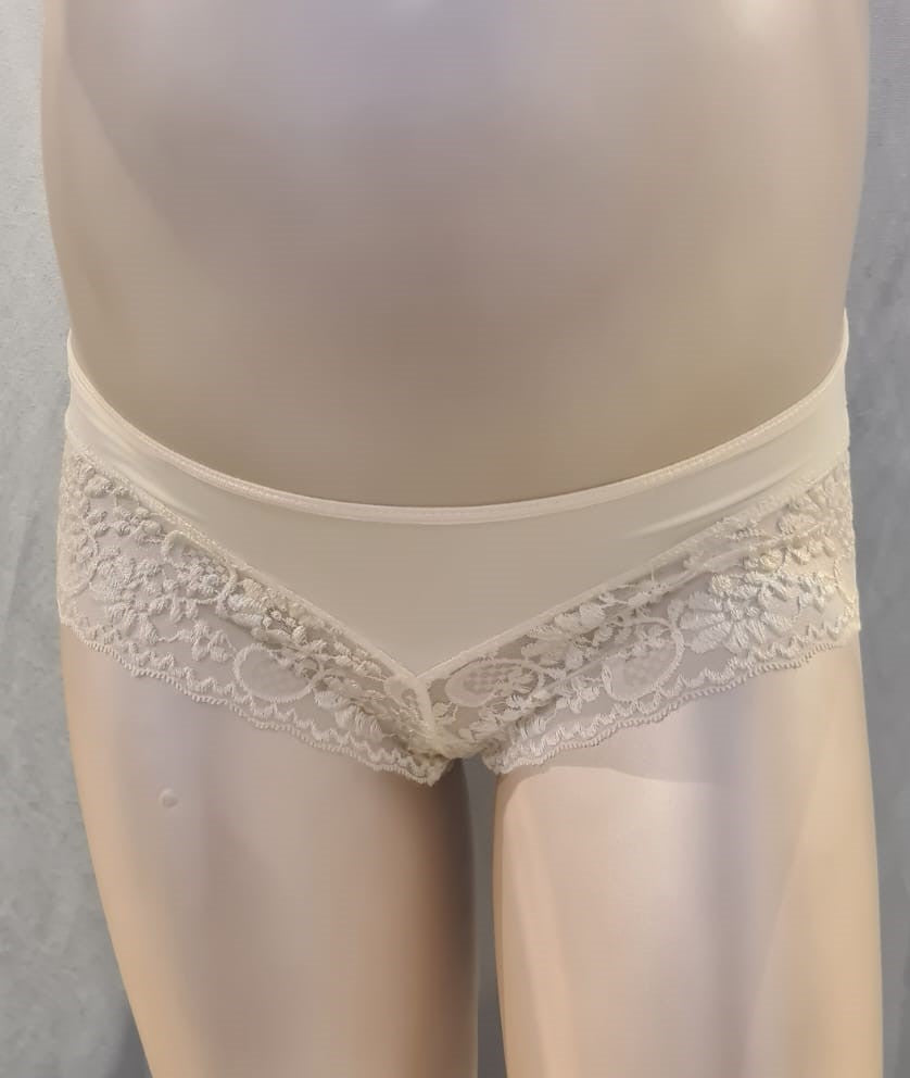 Braut-BH, BH mit durchsichtigen Trägern, Umstandsmode, Schwangerschaftsmode, Stillmode, Brautkleider für Schwangere, Umstandshosen, Umstandsjeans, Umstandsoberteile, Stilloberteile, Bademode für Schwangere, BH für Schwangere, Still BH, Stillbustier, chic + schwanger, festliche Umstandsmode, festliche Mode für Schwangere, Tragejacke, Softshelljacke, Tragejacke mit Babyeinsatz, Umstandsleggings, Brautkleider mit Stillöffnung, festliche Umstandsmode zum Stillen, schick schwanger, Bussinesmode, Stillkleidung,