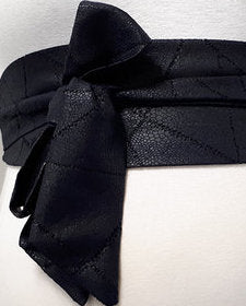  Umstandsmode, Schwangerschaftsmode, Stillmode, Brautkleider für Schwangere, Umstandshosen, Umstandsjeans, Umstandsoberteile, Stilloberteile, Bademode für Schwangere, BH für Schwangere, Still BH, Stillbustier, chic + schwanger, festliche Umstandsmode, festliche Mode für Schwangere, Tragejacke, Softshelljacke, Tragejacke mit Babyeinsatz, Umstandsleggings, Brautkleider mit Stillöffnung, festliche Umstandsmode zum Stillen, schick schwanger, Bussinesmode für Schwangere, Stillkleidung, Umstandsstrumpfhosen