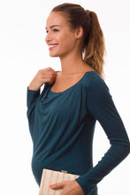 Laden Sie das Bild in den Galerie-Viewer, OEKOTEX Umstandsshirt PRISCA petrol mit Stillfunktion
